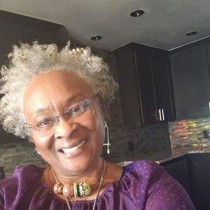 Meet your Posher, Renee